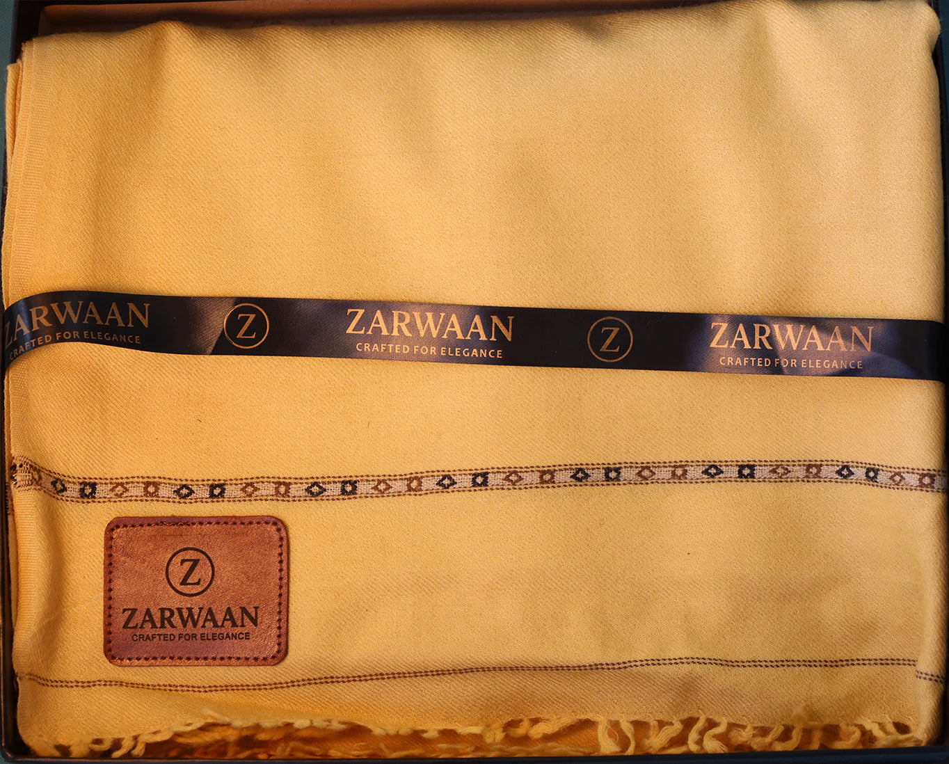 Premium Zarwaan Signature Winter Shawl - Ultra Soft and Light Weight - Classic Beige